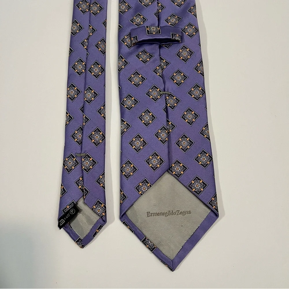 Ermenegildo Zegna, Floral, Daisy, 100% Silk, Elegant, Purple,Patterned,Men's Tie